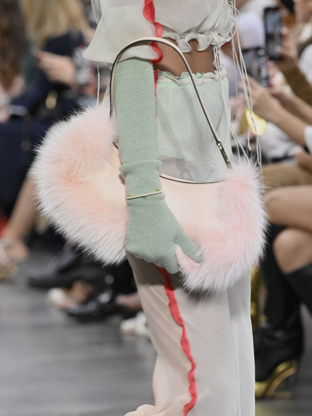 Sway with New Bag Trends for 2023