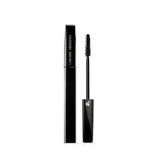 Lancôme Définicils, a multiple Allure Awards winner, elevates my lash game with a natural-looking transformation. The long, thin brush ensures precise application, making it a top choice in my collection of volumizing mascaras.